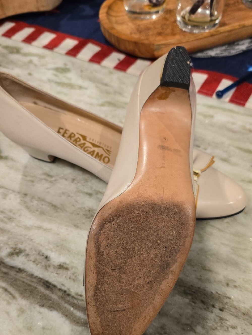 Salvatore Ferragamo Cream Bow Pumps with Gold Accent - Picture 3 of 3